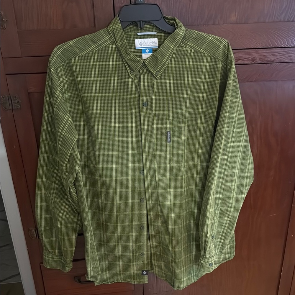 Columbia Olive Checkered Long Sleeve Shirt